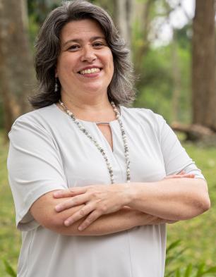 Dr. Ana